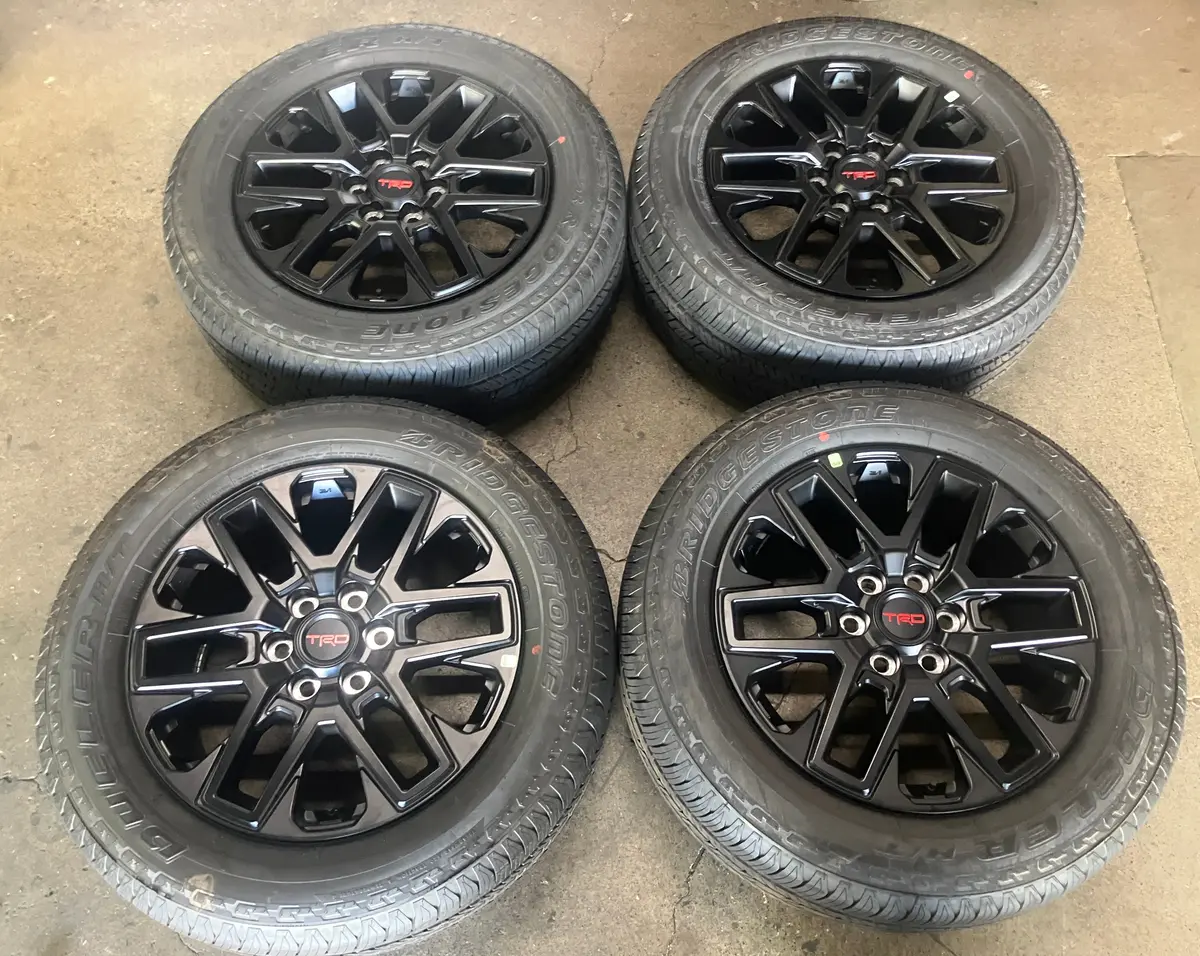 2025 Toyota Tundra Trd Factory 20 Wheel Tire Oem Rim Black Bridgestone 265/60/20 1