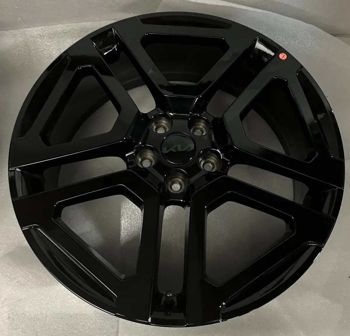 Sold One (1) 2025 Kia Telluride Factory 20 Wheel Oem Rim Black 52910-S9840 1