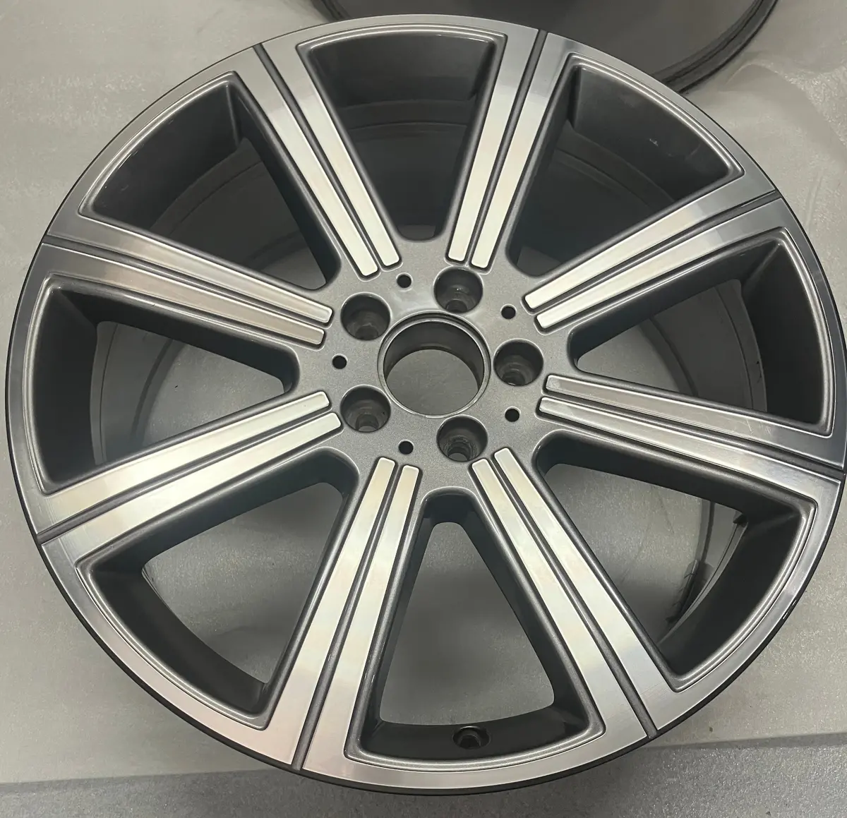 One Single Factory 2023 Mercedes Benz Mbz Gsl63 20" Wheel Rim 85808 Oem 1674010900 1