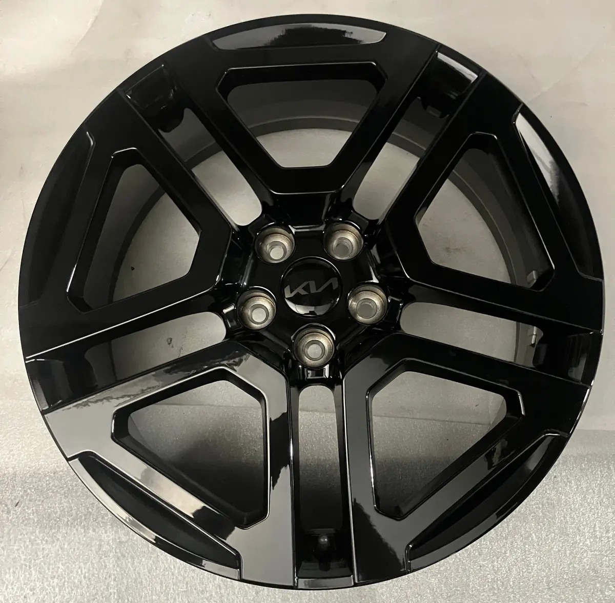 Sold One 2025 Oem Kia Telluride Factory 20 52910-S9840 Wheel Rim Black 1