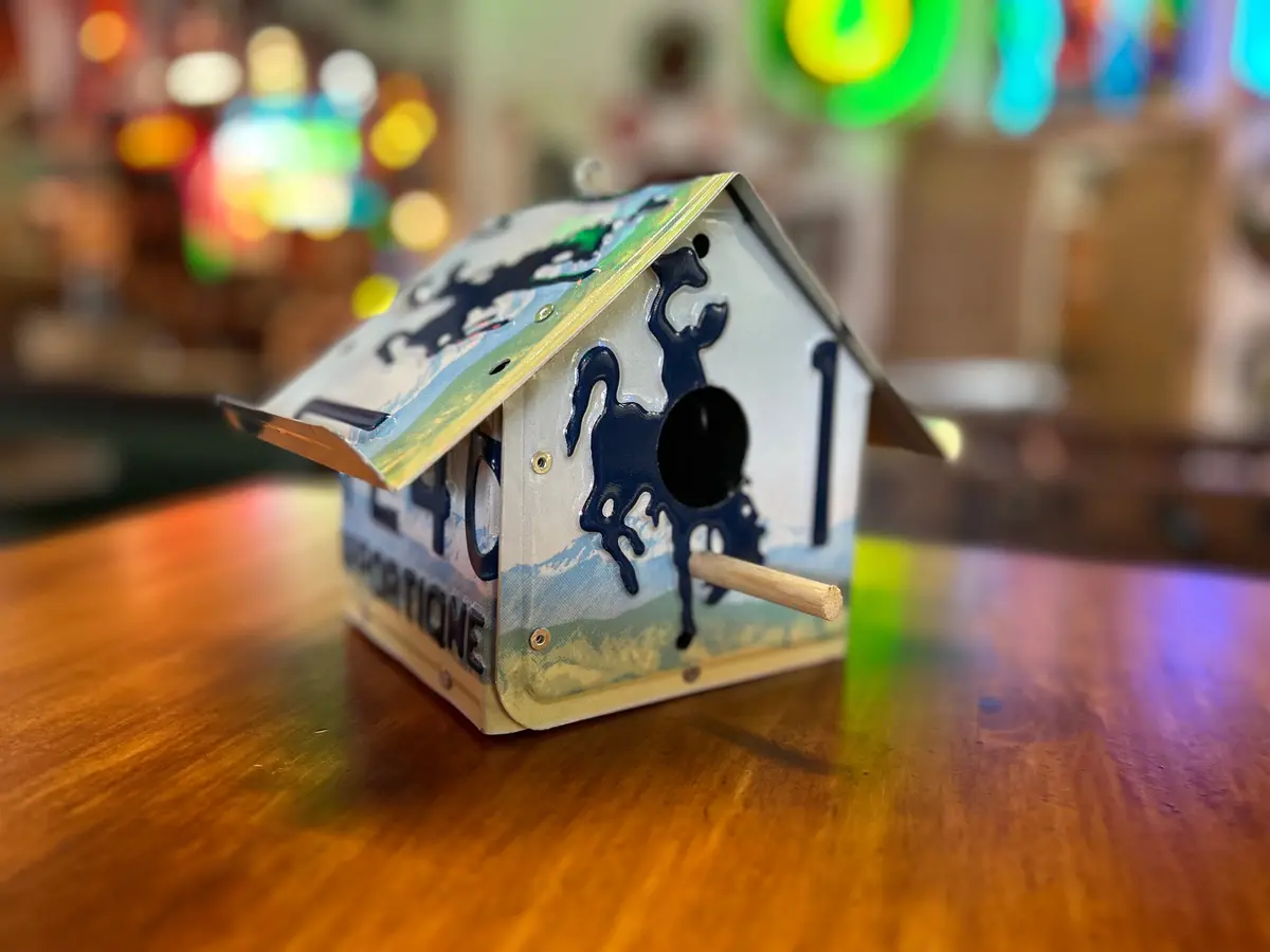 Wyoming License Plate Bird House  Large 1
