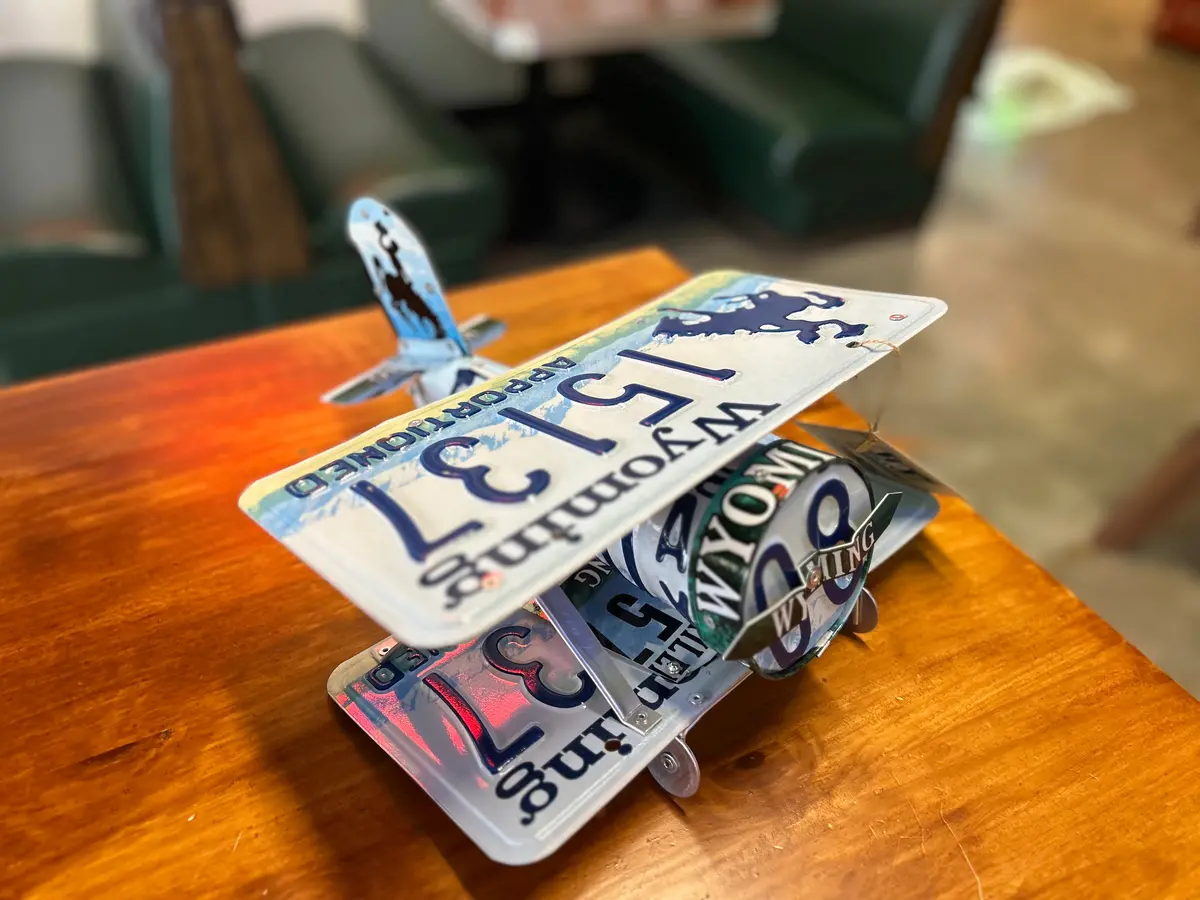 Wy License Plate Bi-Plane  Large 1