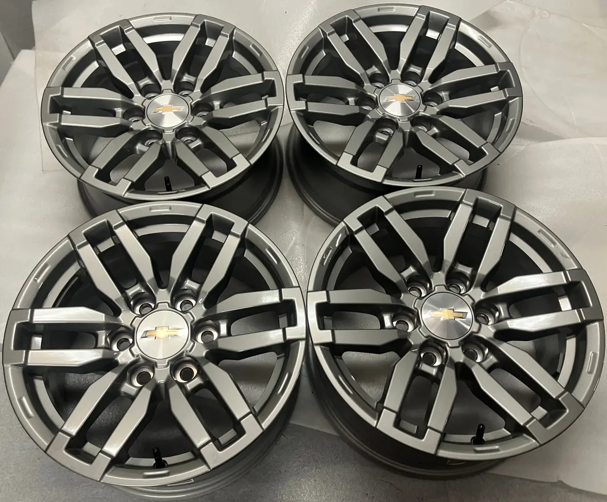 Sold Four 2025 Oem Chevy Colorado Factory 17 Wheels Rims Canyon 84738115 Silverado 6X5.5 1