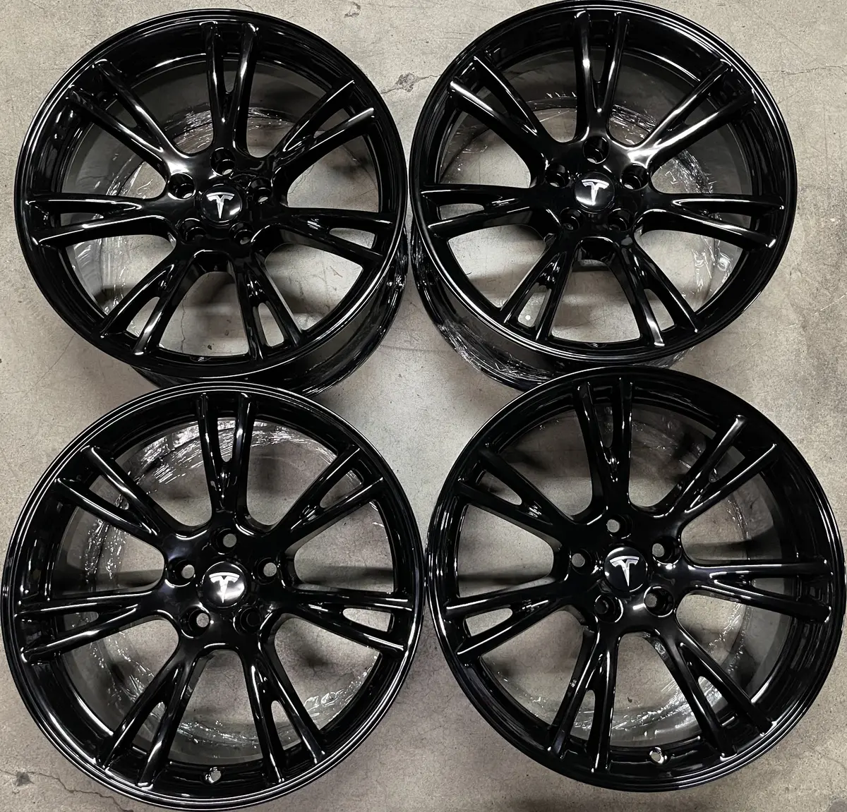 Sold 2023 Tesla Model Y Factory 19 Wheels Rims Oem Gloss Black Gemini 1