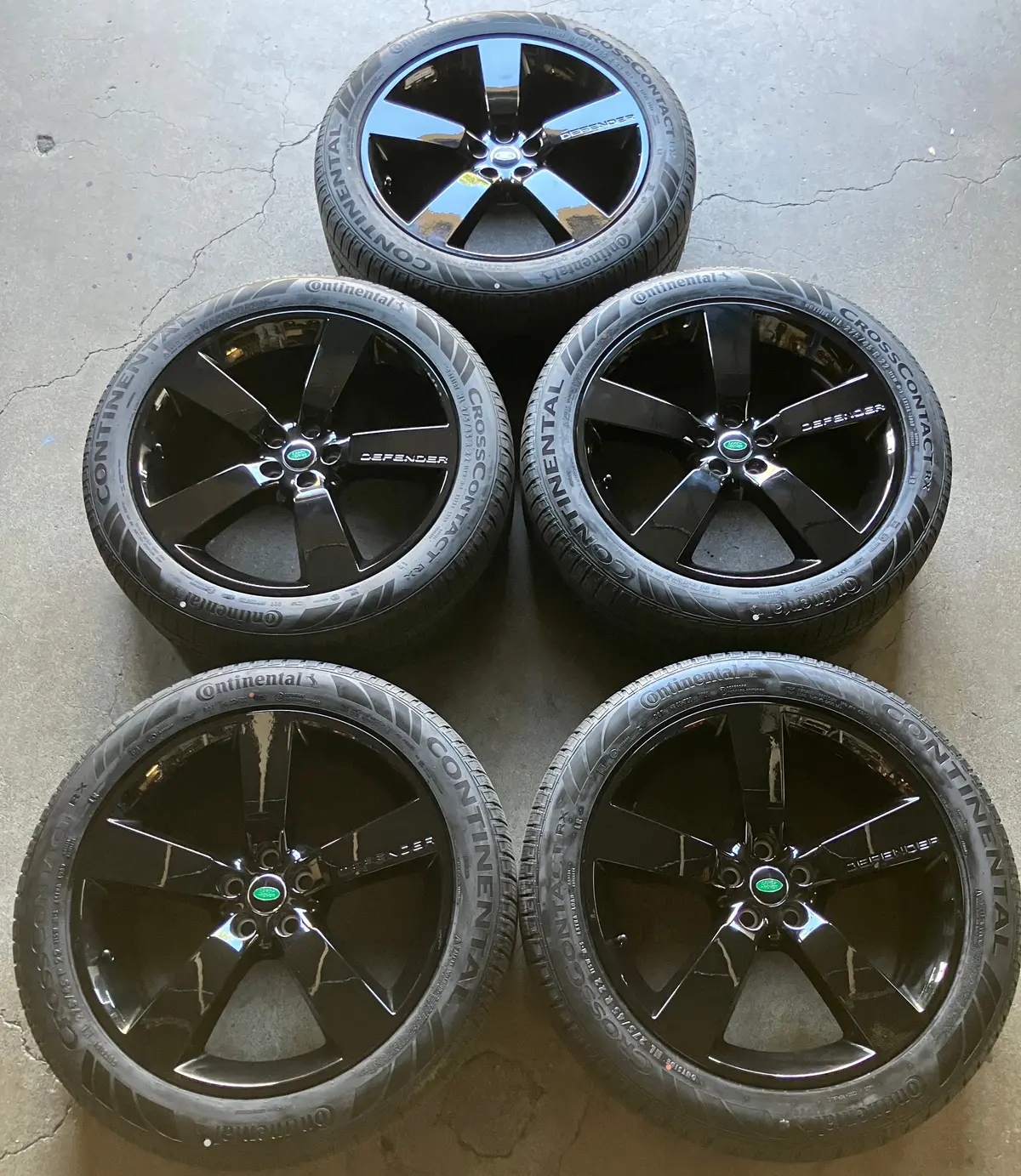 Five 2026 Land Rover Defender Factory 22 Wheels Tires Rims Oem Black L8bm1007ad 1