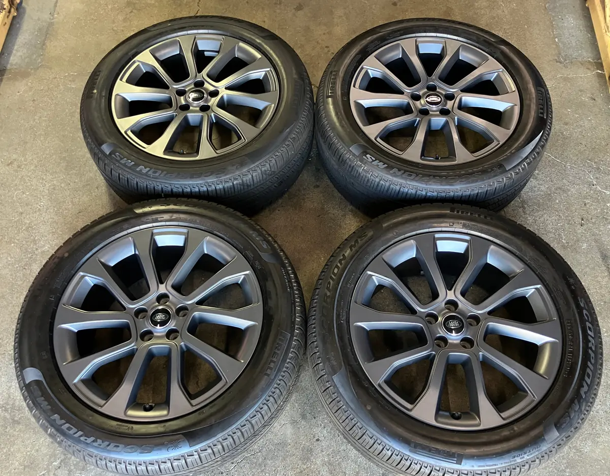 2025 21" Range Rover Sv Factory Wheels Tires Rims Oem N9xmeb Pirelli 275/50/21 Gray 1