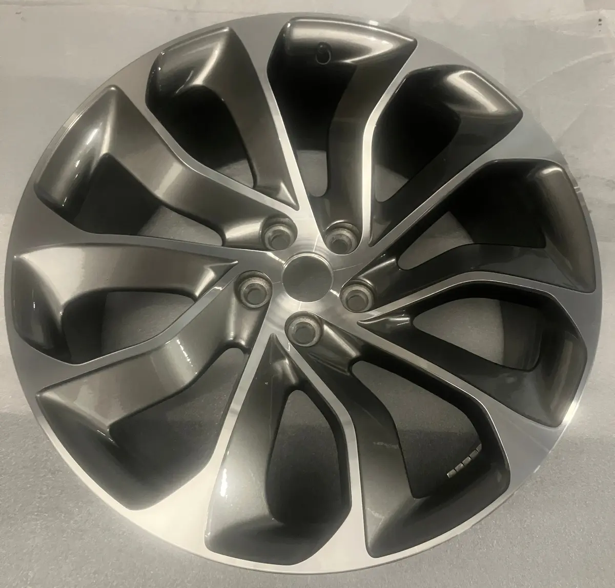 Single (1) 2020-2026 Lincoln Aviator Oem Factory 21 Wheel Machined Gray Lc5c1007e1a 1