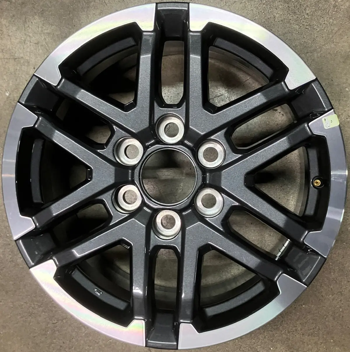 Sold One (Qty 4) Single 2025 Toyota Tacoma Trd Factory 18 Wheel Oem Rim 95895 1