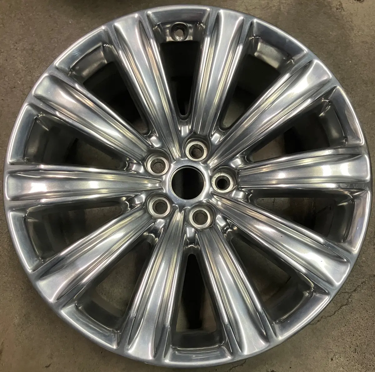 Sold One Single 2020-2023 Ford Explorer Factory 20" Wheel 10269 Oem Rim Lb5c1007d1a 1