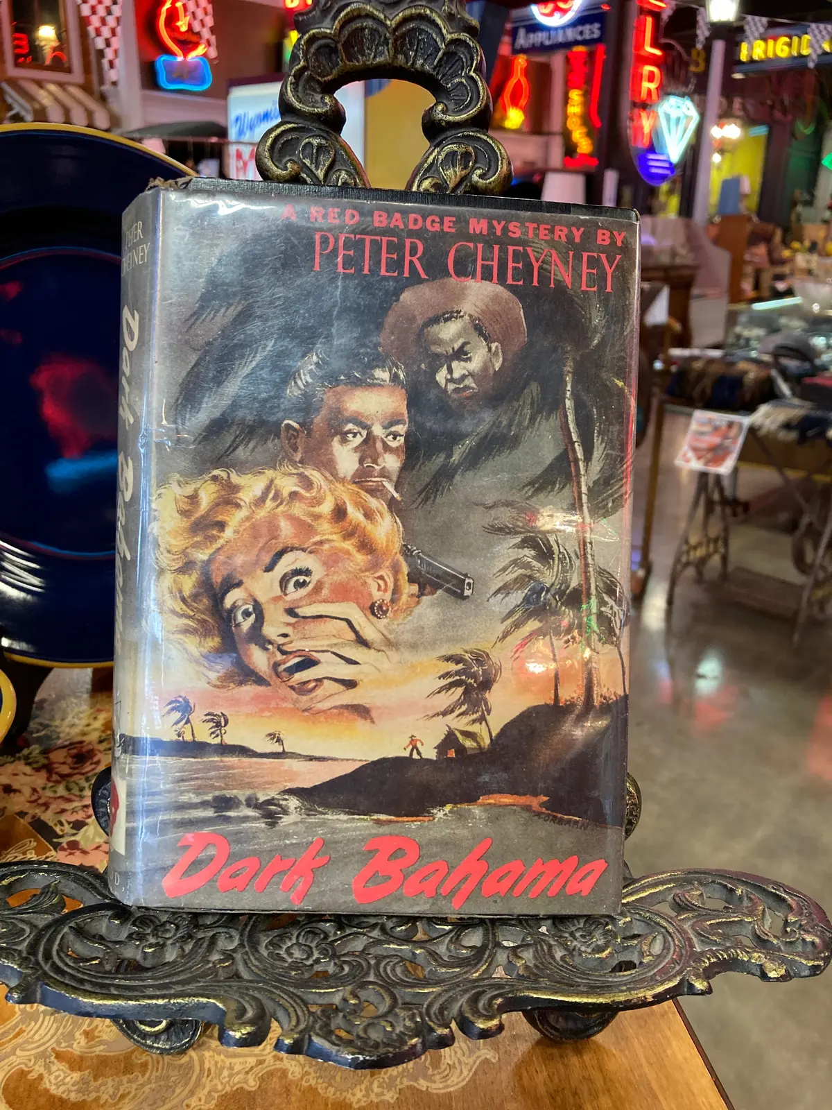 Dark Bahama By Peter Cheyney 1