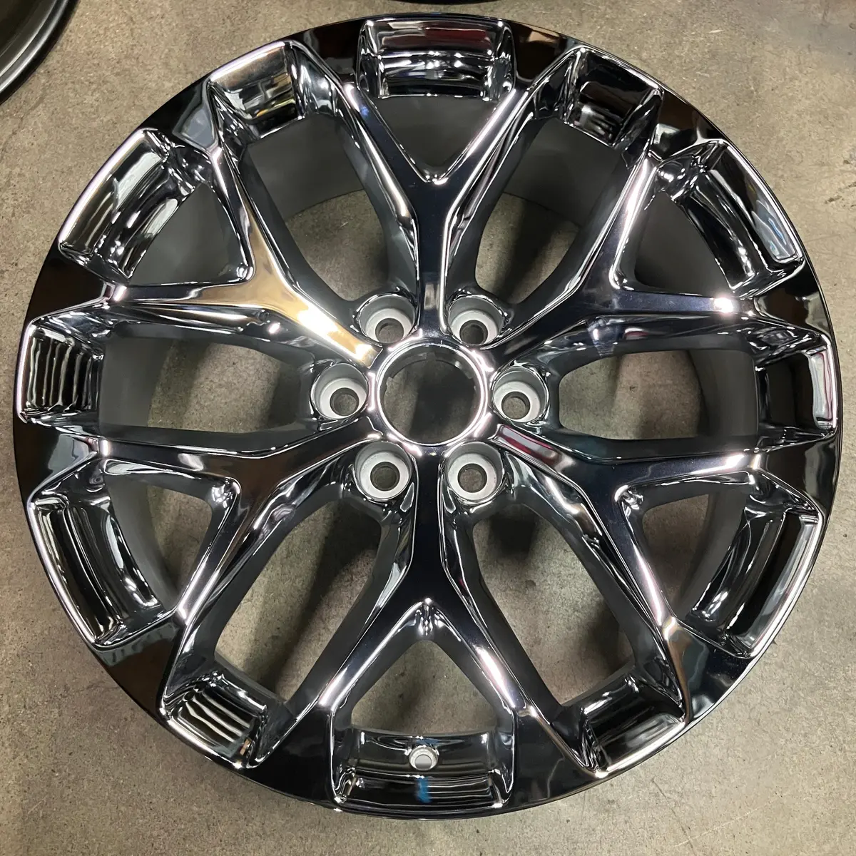 Sold One 2023 Chevy Silverado Escalade Factory 22 Wheel Oem Rim 84346103 Chrome 5668 1