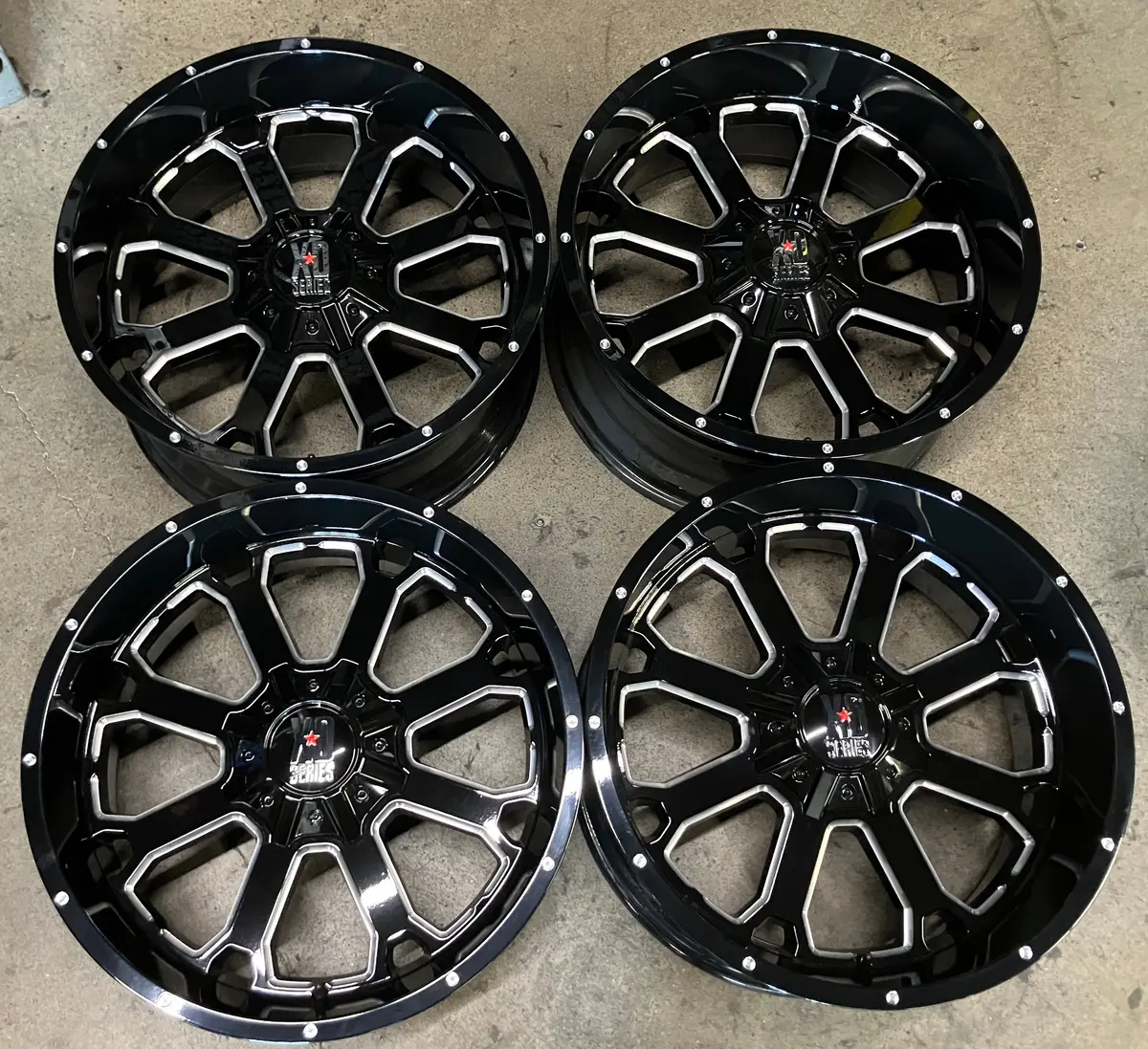Sold Xd82522067318n 22 Wheels Chevy Silverado Tahoe Sierra Yukon F150 22X10 -18Mm 6X5.5 6X135 1