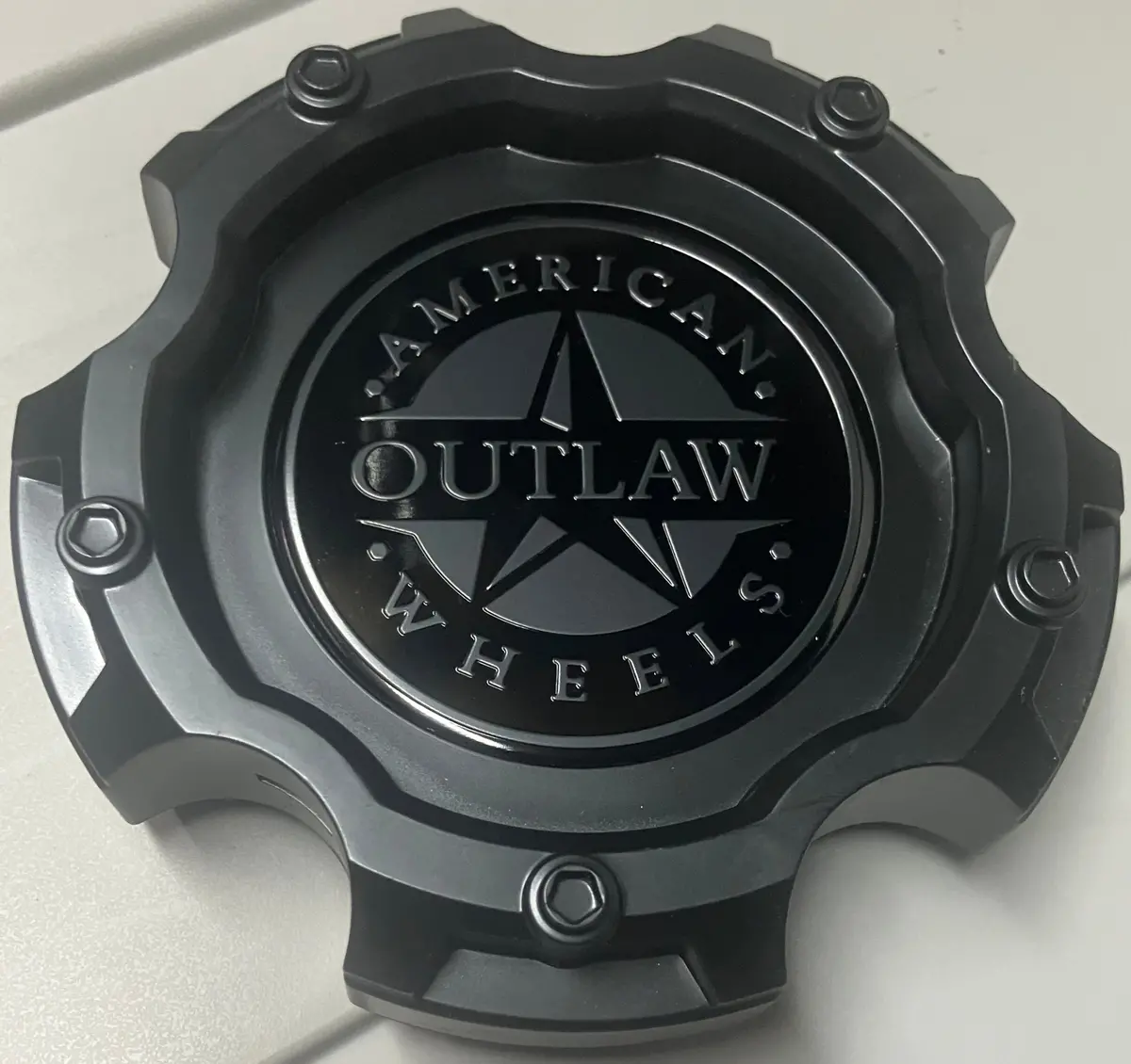 One Single American Outlaw Cap5470-5127-01-U4b Center Cap New 1