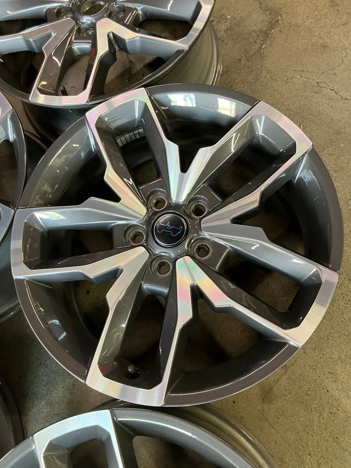 Sold Five 2025 Jeep Wrangler 4Xe Factory 20" Wheels Oem Rims Gladiator Rubicon 04755613Aa 2