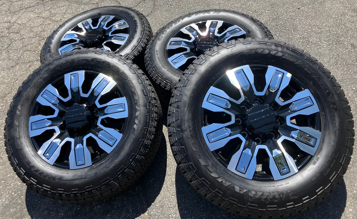 Sold 2025 Factory Gmc Sierra Denali 2500 20" Wheels Tires Oem 84830459 Gdy Lt275/65R20 1