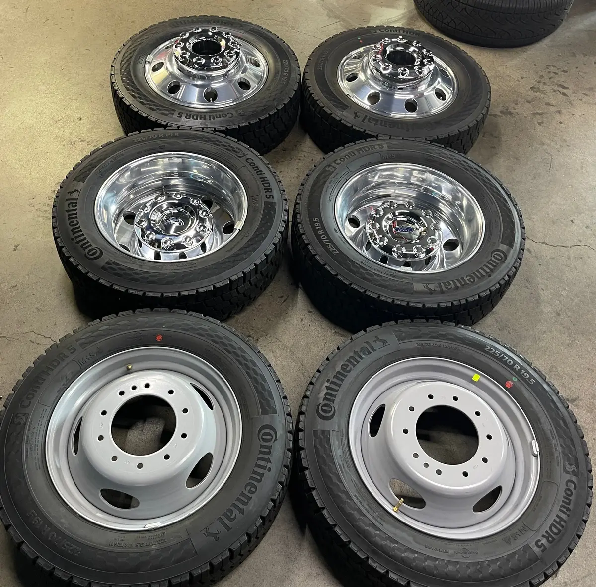 Sold (6) 2025 Ford F450 F550 Dually Factory Forged 19.5 Wheels Tire Oe Rim 225/70/195 1