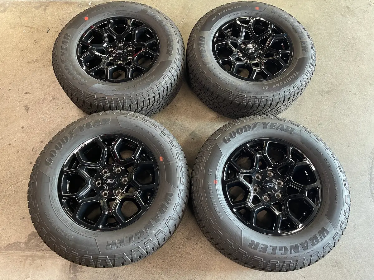 2025 Ford F150 Factory 18 Wheels Tires Oem 10340 Rims Gloss Black 275/65/18 Goodyear At 1