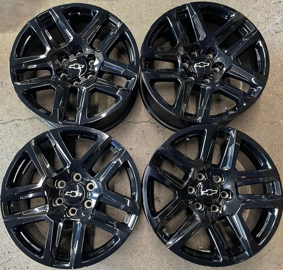 Sold Four 2025 Chevy Silverado Ltz Factory 20 Wheels Oem 5913 Rims Tahoe Black 23377017 1