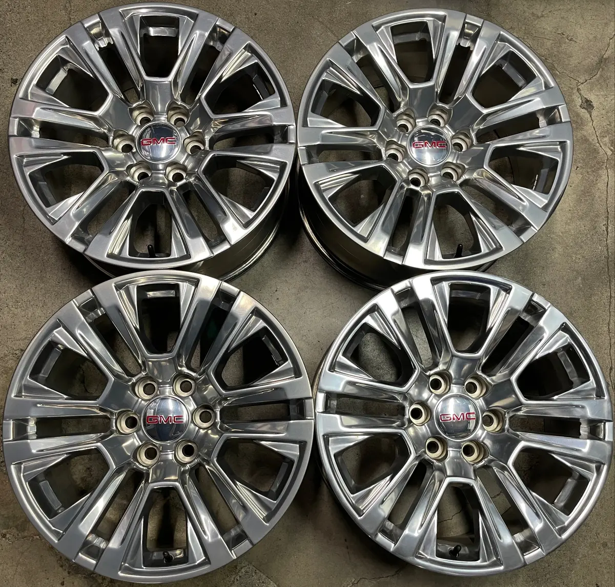 Four 2022 Gmc Sierra Yukon Factory 20 Wheels Oem 23377020 Silverado 5917 Tahoe 1