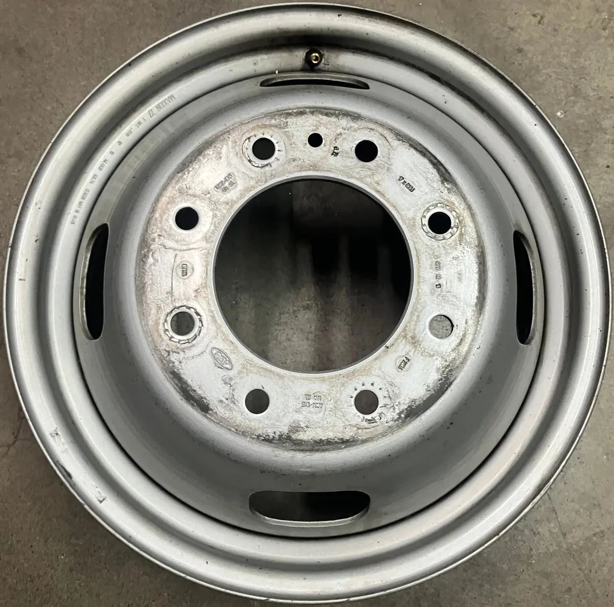One (1) 2005-2025 Ford F350 Super Duty Dually 17 Wheel Rim Oem Steel 3615 8 Lug Ac341015wa 1