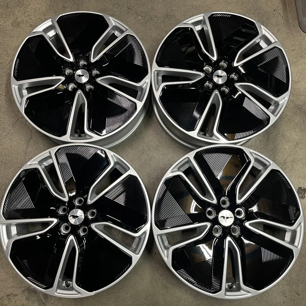 Sold Four 2025 Ford Mustang Mach-E Factory 19 Wheels Oem Lj8c1007c1a Black / Silver 1