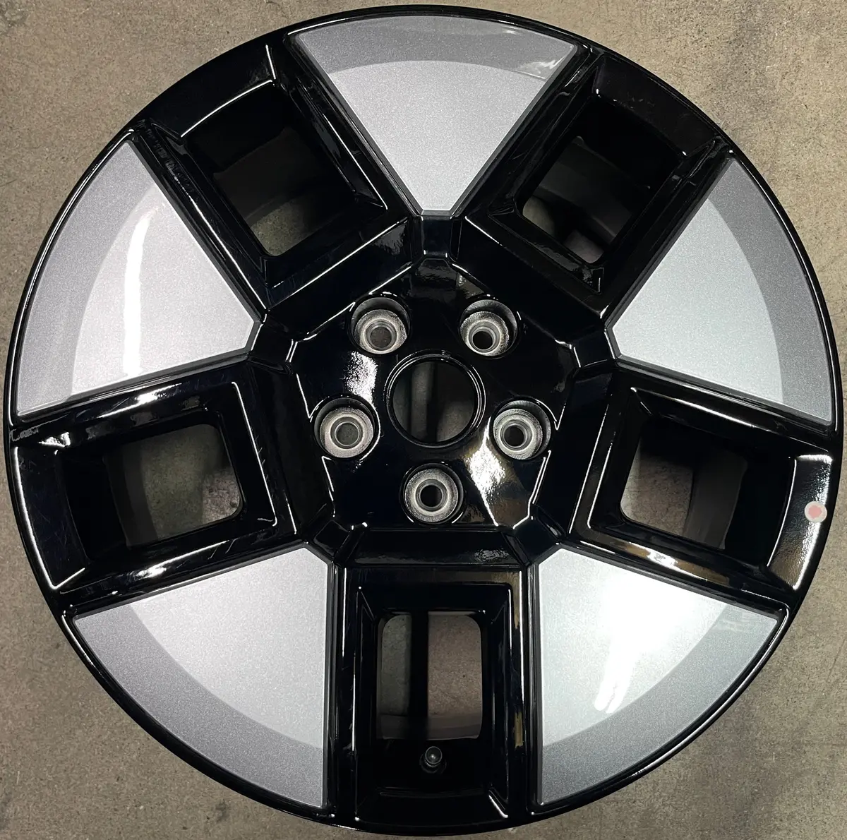 Sold One 2025 Hyundai Santa Fe Hybrid Limited Factory 18 Wheel Oem 52910-P7130 1