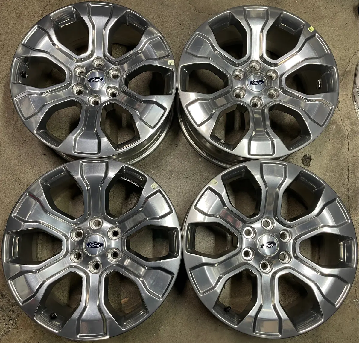 Sold Four 2023 Ford F150 Platinum Factory 20 Wheels Oem Rims 10348 Polished Ml341007la 1