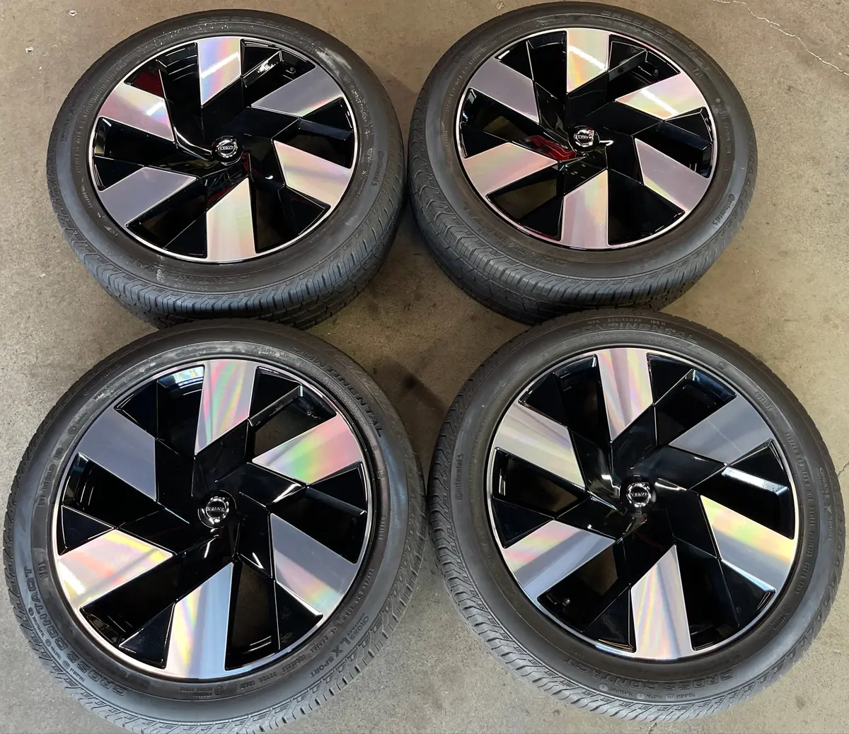 2025 Volvo Xc60 Factory 20 Wheels Tires Oem Rims 323583039 255/45/20 Continental 1