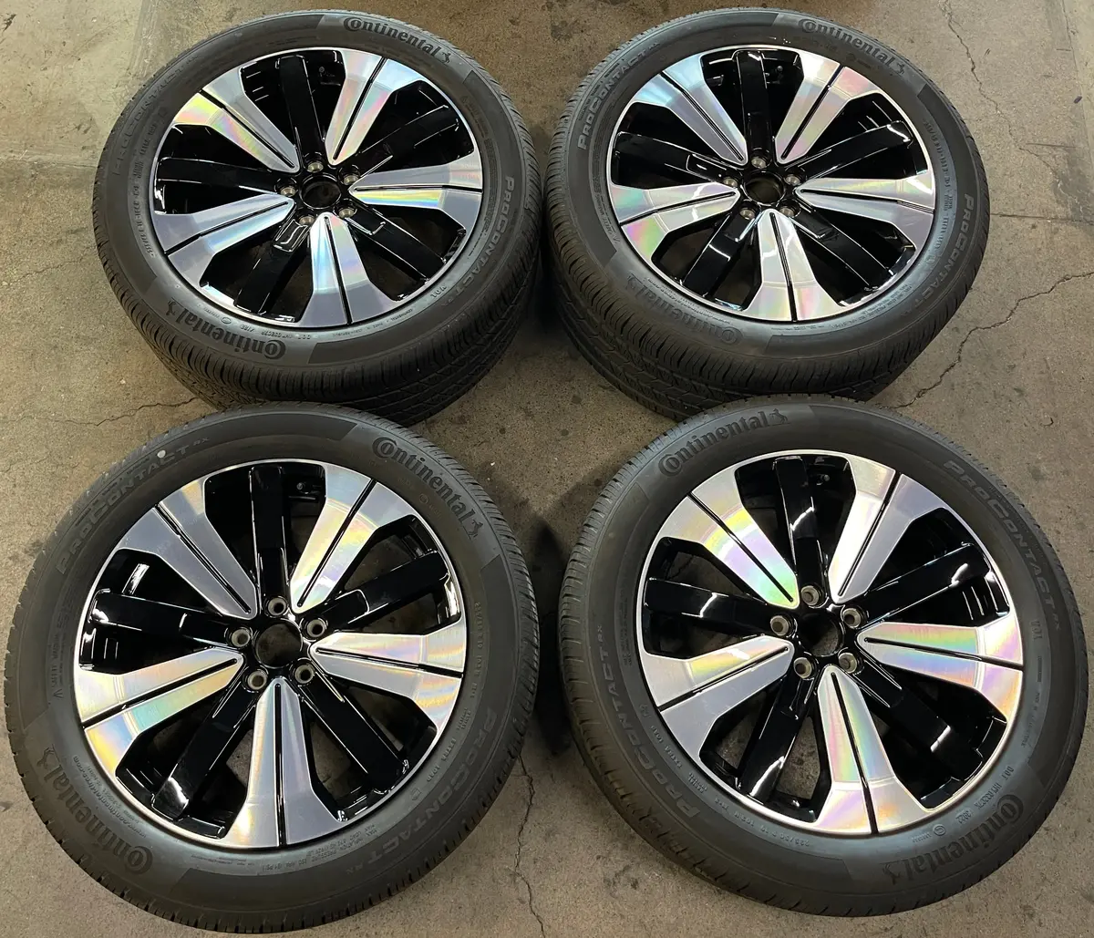 Sold 2024 Volvo Xc60 Factory 19 Wheels Tires Oem Rims 321436271 255/45/19 Continental 1