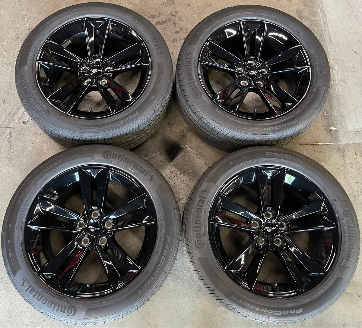 2025 Ford Mustang Gt Factory 18 Wheels Tires Rims Oem Pr3c1007ba Black 255/45/18 1