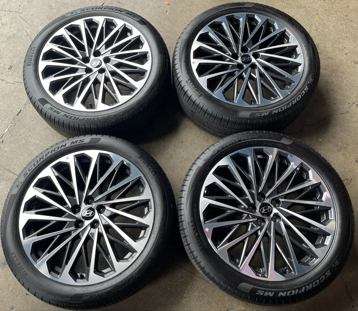 Sold 2025 Hyundai Palisade Calligraphy Factory 21 Wheels Tires Oem Rims 52910P9410 1