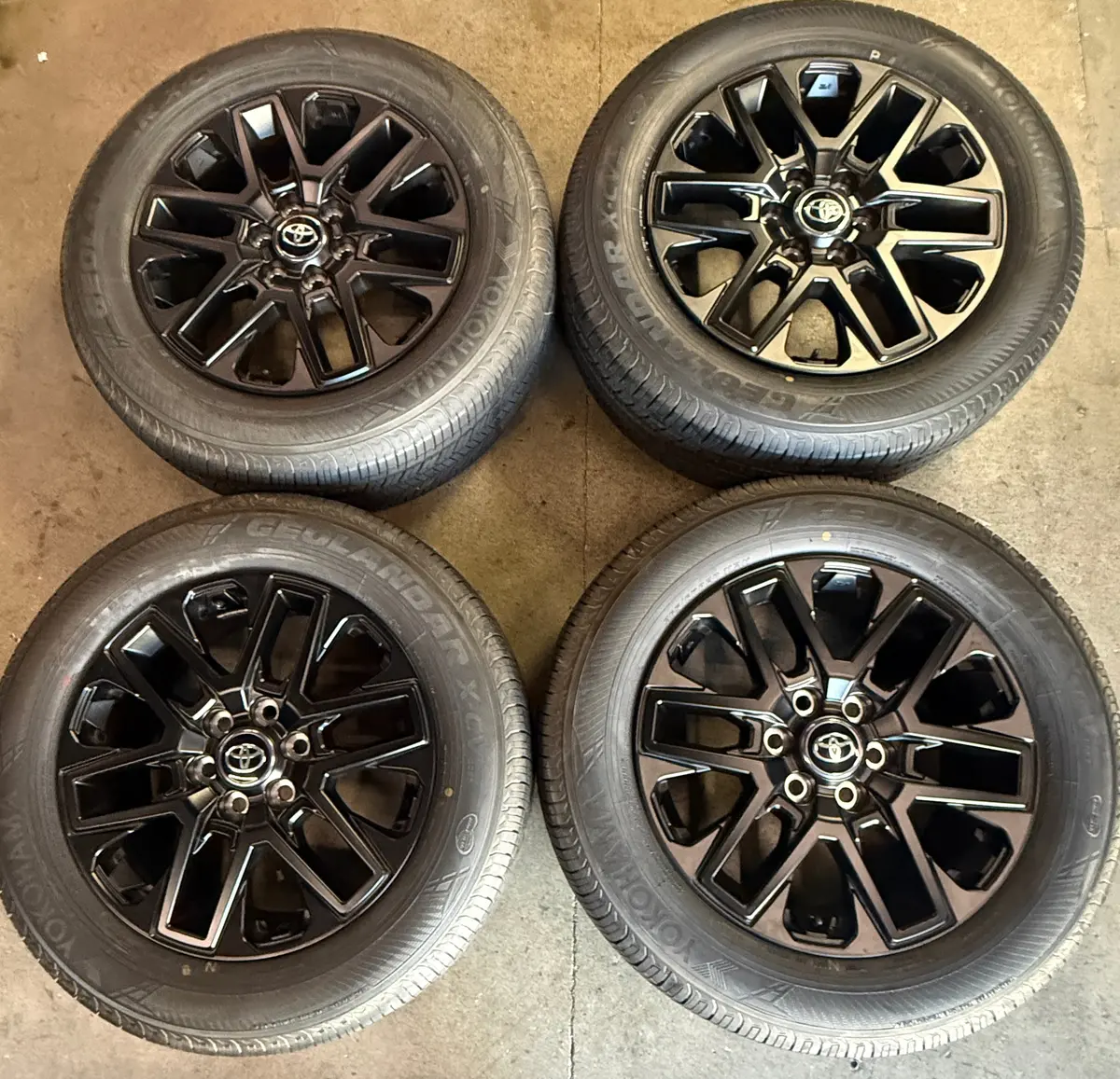 Sold 2026 Toyota Tundra Factory 20 Wheels Tires Oem Rims Black Yokohama 265/60/20 1