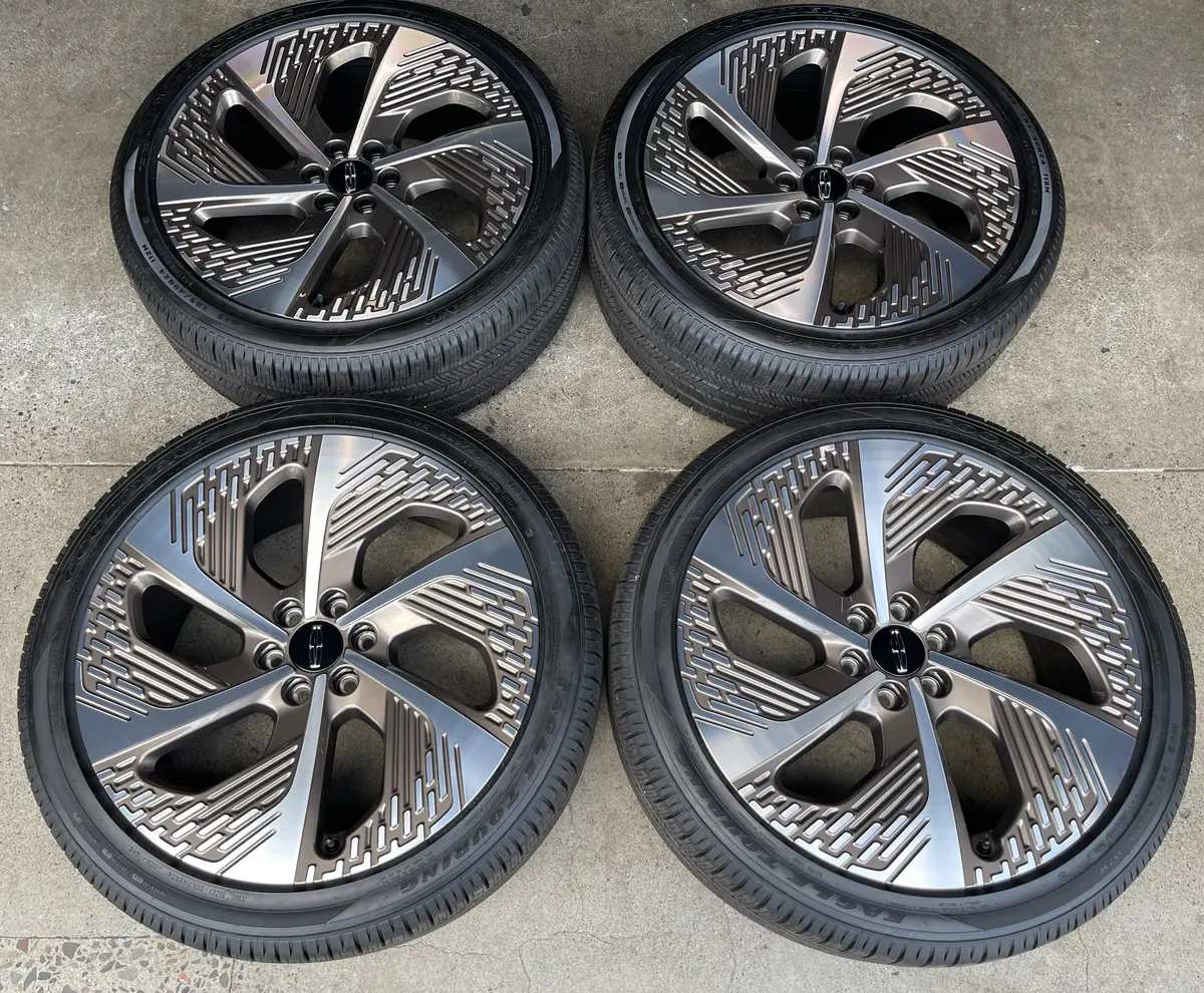 Sold 2026 Lincoln Navigator Factory 24 Wheels Tires Oem Sl741007ea Rims F150 Black Label 1