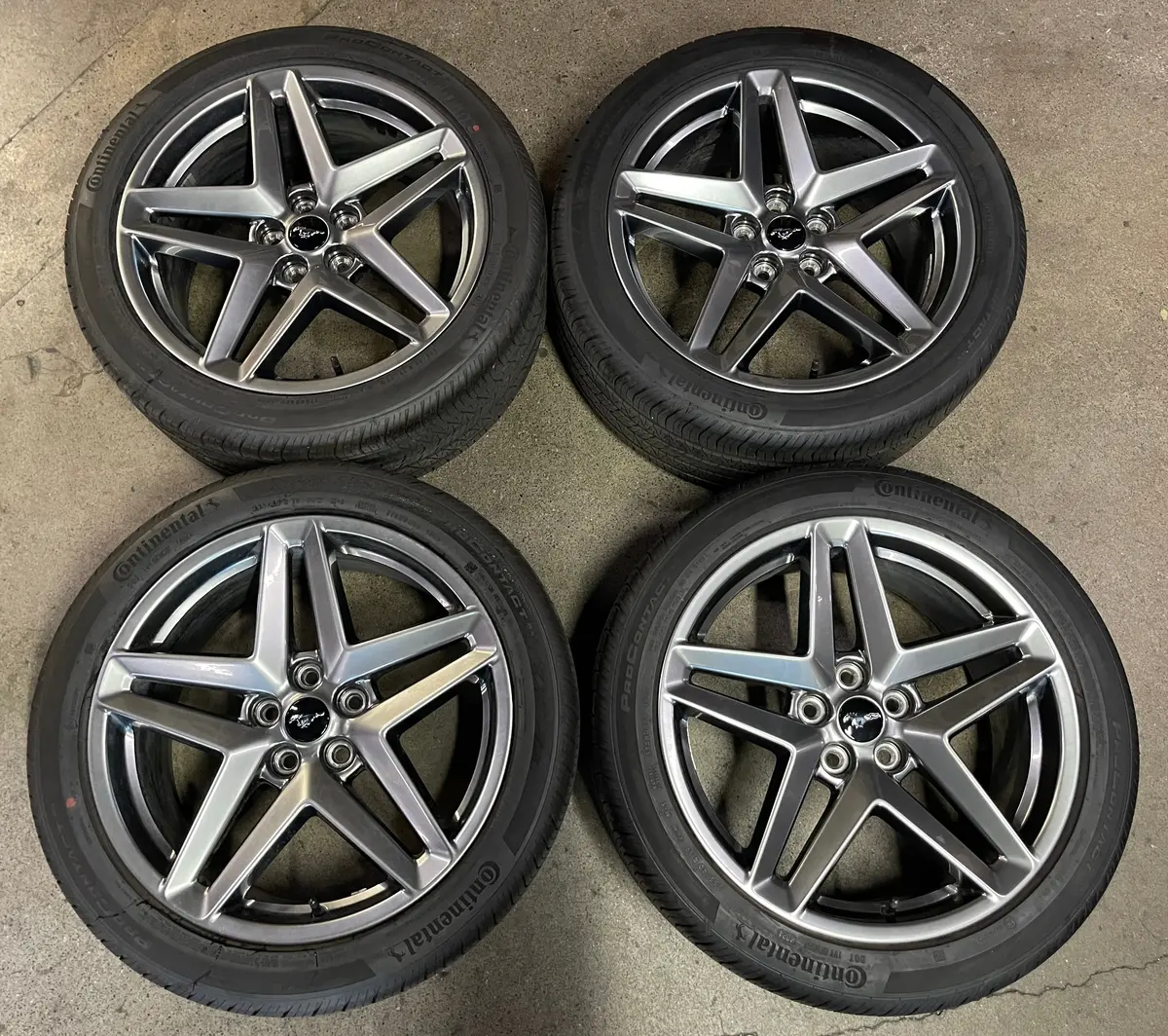 2026 Ford Mustang Gt Factory 19 Wheels Tires Rims Hyper Silver Oem 255/40/19 1