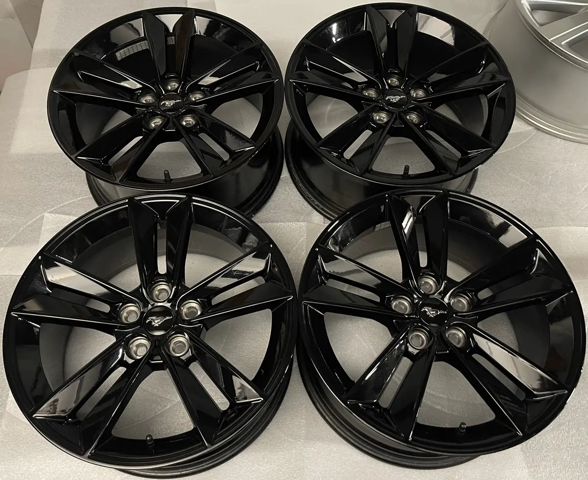 Sold Four 2025 Ford Mustang Gt Factory 18 Wheels Rims Oem Pr3c1007ba Black 1