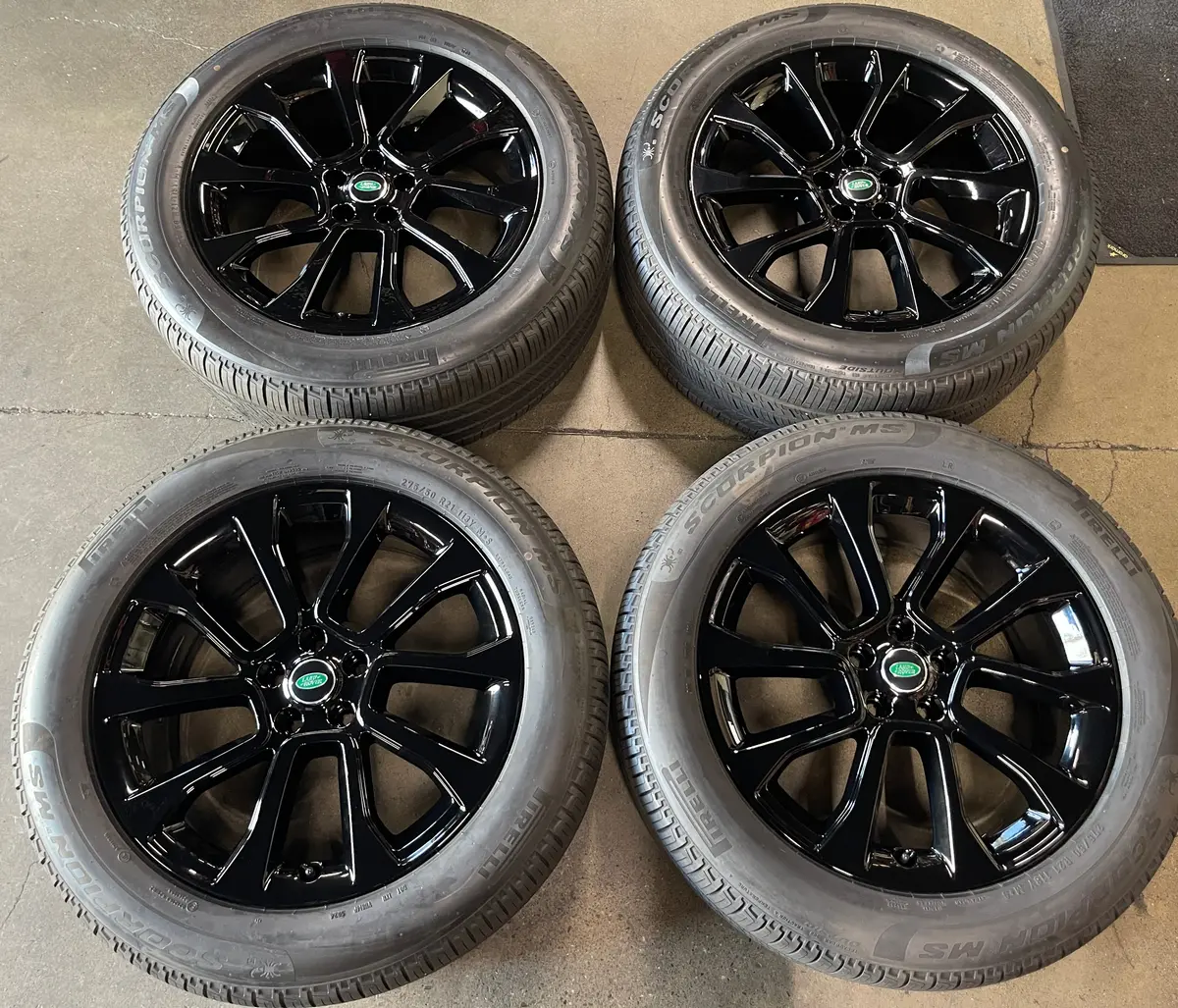 2025 Range Rover Sv Factory 21 Wheels Tires Rims Oem 21 Black  N9x2cb Sport Lr3 Lr4 1