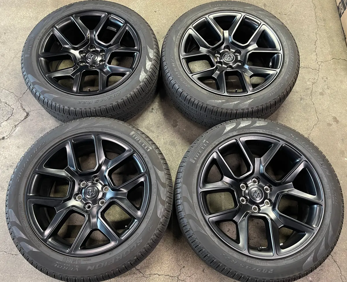 Sold 2025 Dodge Ram 1500 Laramie Factory 22 Wheels Tires 2684 Oem 5Yd61trmab Black 1