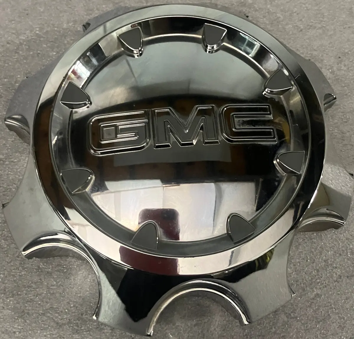 One Single Oem 2011-2017 Gmc Sierra 2500 3500 Srw Chrome Wheel Center Cap 9597794 1