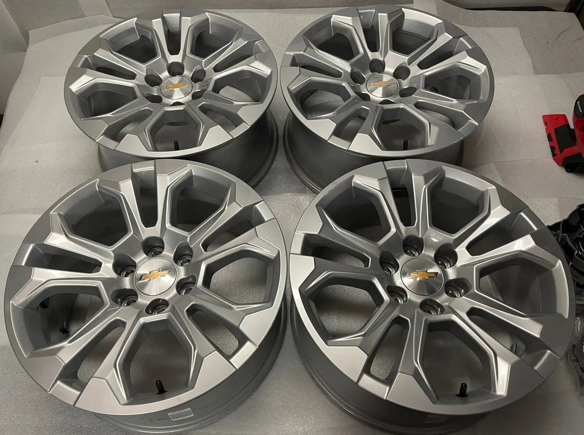 Four 2026 Chevy Silverado 1500 Factory 20 Wheels Oem Rim Tahoe Suburban 84775278 1