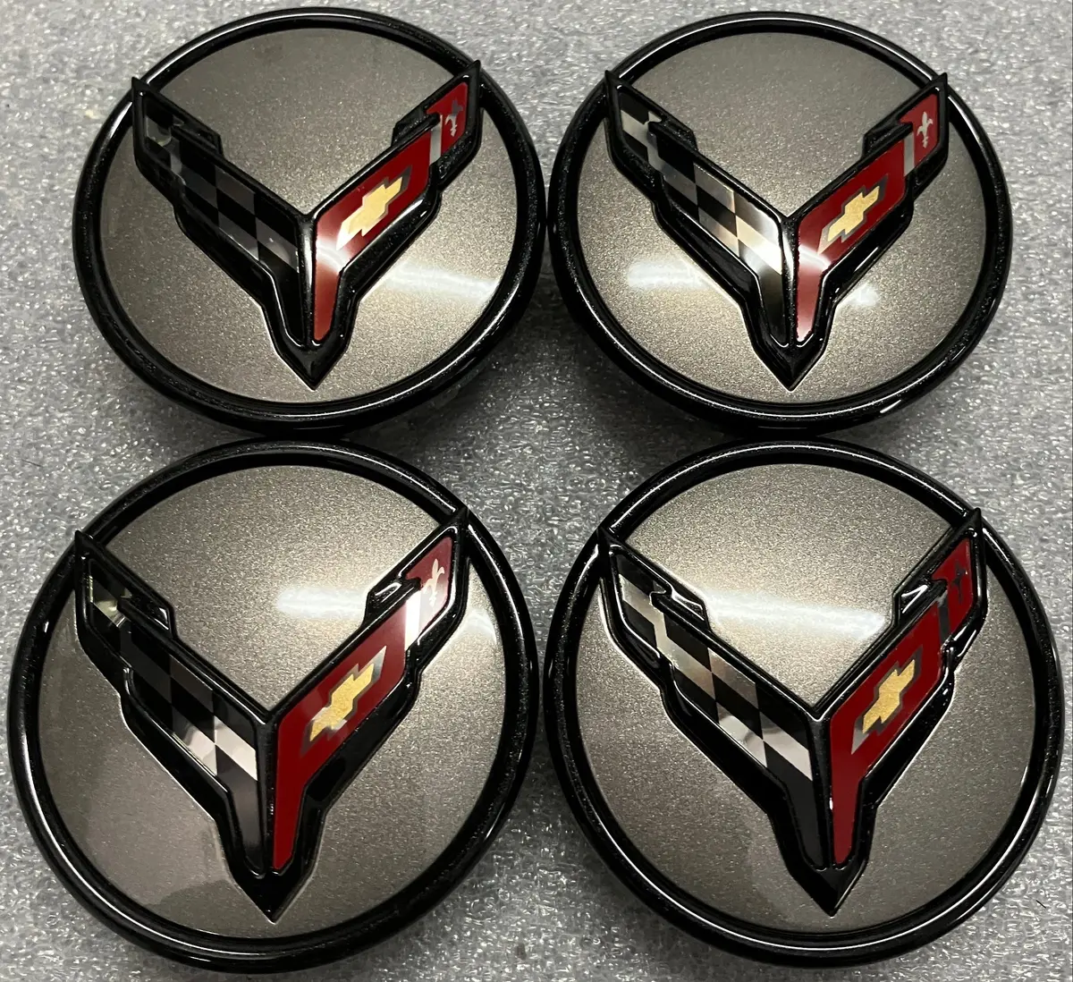 Set Of 4 2020-2025 Chevrolet Corvette C8 Oem Factory Gray Center Caps 9595010 1