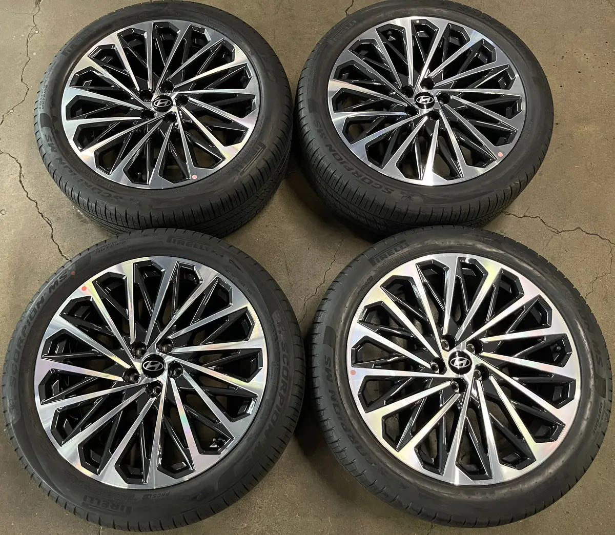 Sold 2026 Hyundai Palisade Calligraphy Factory 21 Wheels Tires Oem Rims 52910P9410 Santa Fe 1