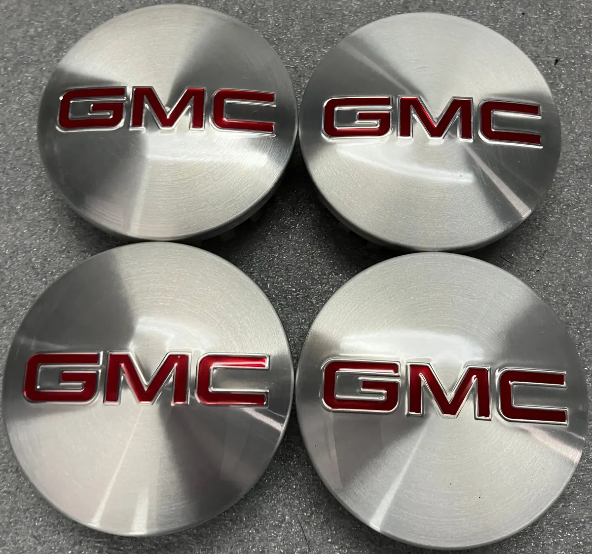 Sold Set Of 4 Oem 2025 Gmc Sierra Yukon 1500 Center Caps 3.5" Oem Machine Finish 1