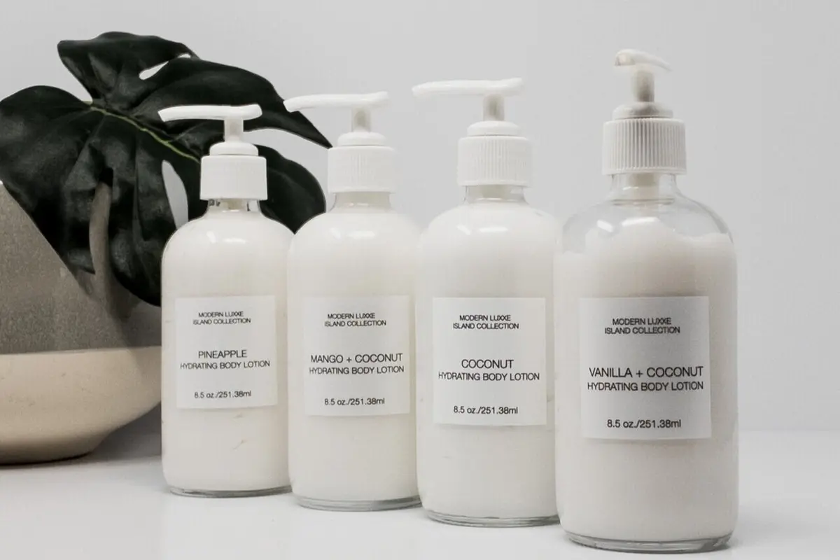 Modern Luxxe Hydrating Body Lotion - All Natural 1