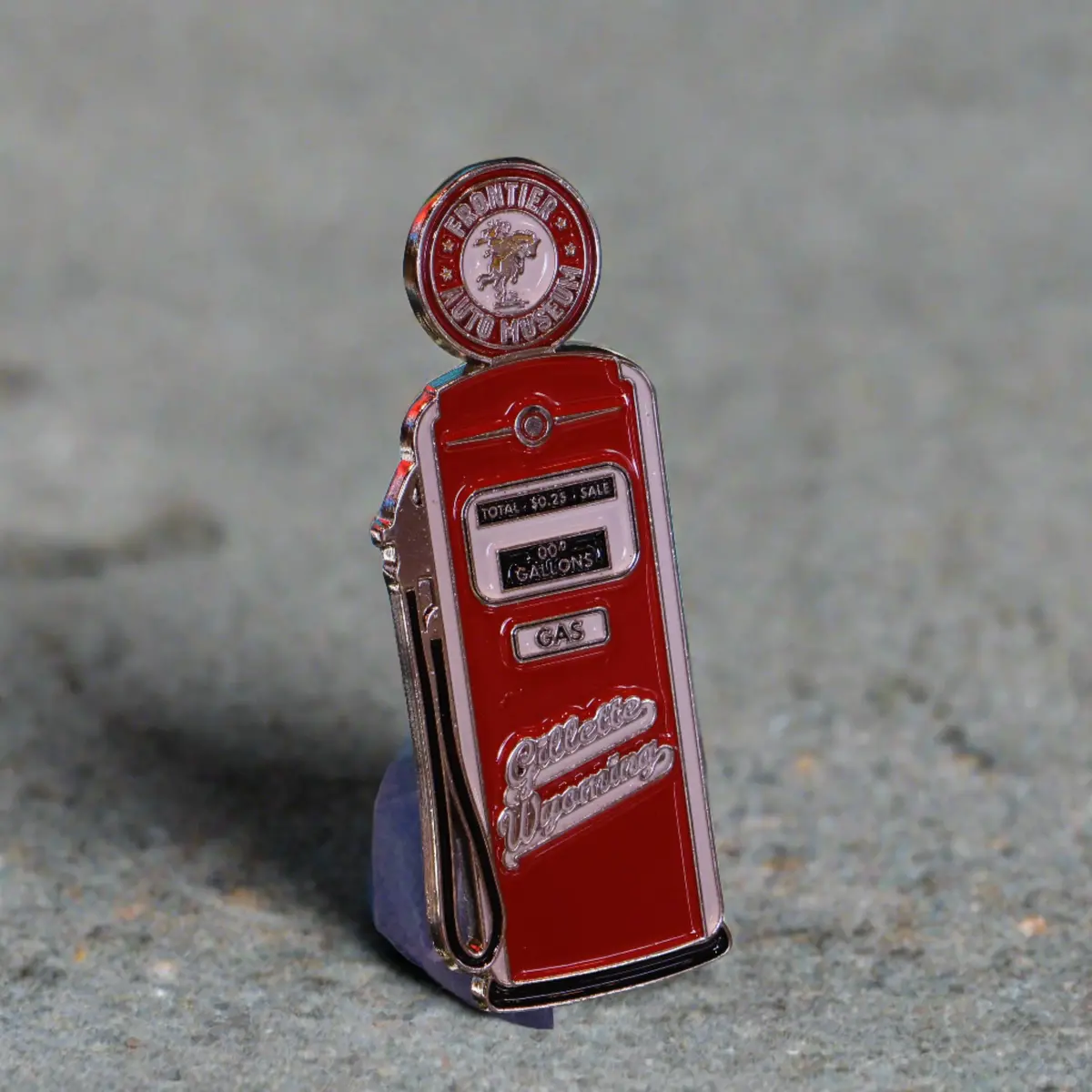 Bennett Frontier Auto Museum Gas Pump Magnet 1