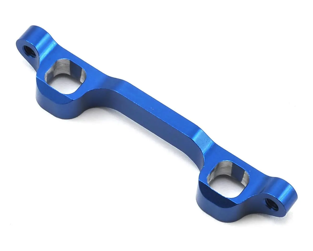 Team Associated B6 Aluminum "C" Arm Mount 1