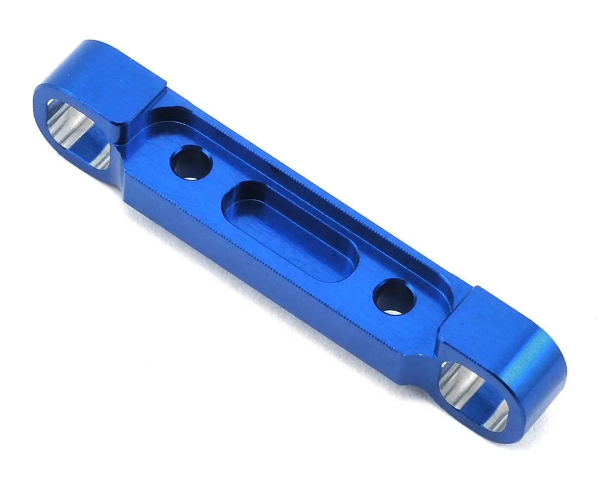 Team Associated B6 Aluminum "D" Arm Mount 1