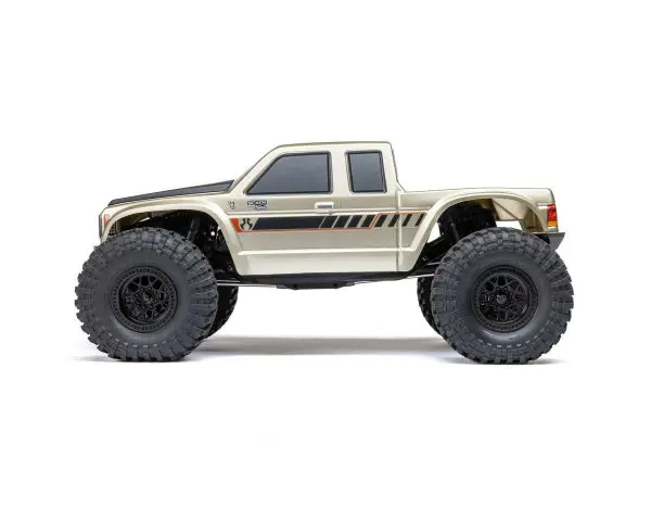 Axial Scx10 Iii Coyote 1/10 Rtr 4Wd Electric Rock Crawler W/2.4Ghz Radio, Battery & Charger 1