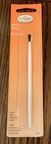 Testors #8701 Brush - Flat Tip 1