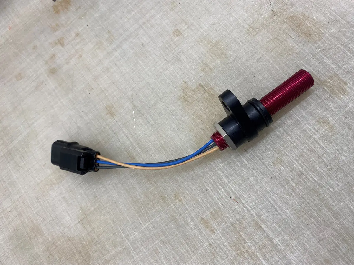 Delacruz Motorsports K20 Crank Sensor And Bracket 1