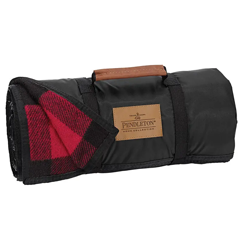 Pendleton Roll Up Nylon Backed Blanket In Rob Roy 1